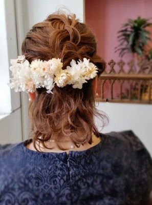 ヘアアレンジ　ヘアセット　プリザーブドフラワー　結婚式 (1)